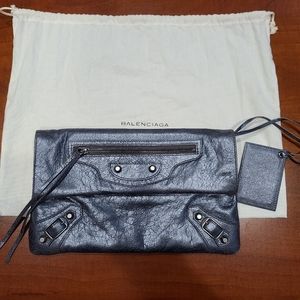 Preowned Auth Balenciaga ✉ Clutch metallic gray